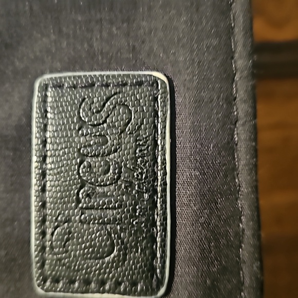 Circus by Sam Edelman Candace Wallet Crossbody Multicolored - 8" L x 5" H - Picture 4 of 5